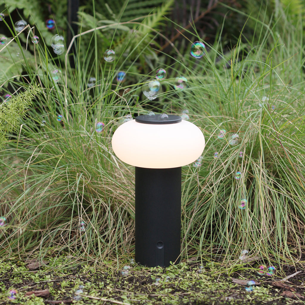 1 Piece Creative LED Mushroom Lamp, Wireless Table Lamp, USB Rechargeable Battery (Charge your cell phone in case of emergency), Touch Control Dimming Night Light, Multi-functional Lighting, Suitable for Restaurant, Party, Ou
