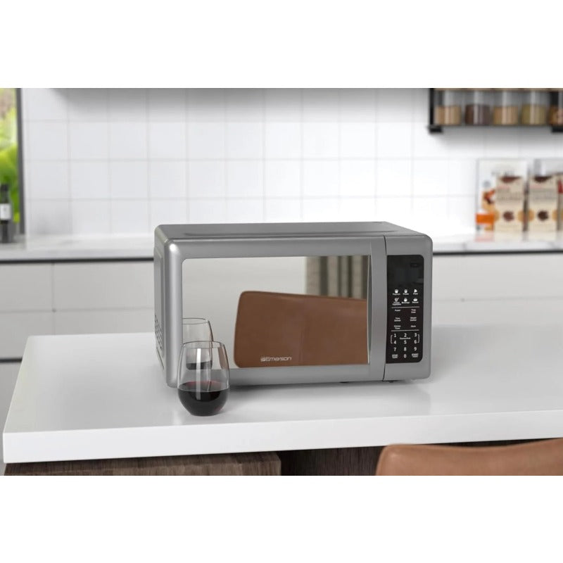 0.7 Cu Ft Silver Mirror Finish, Countertop Microwave Oven
