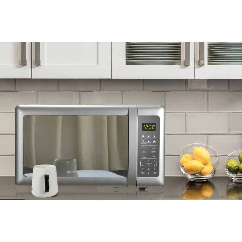 0.7 Cu Ft Silver Mirror Finish, Countertop Microwave Oven
