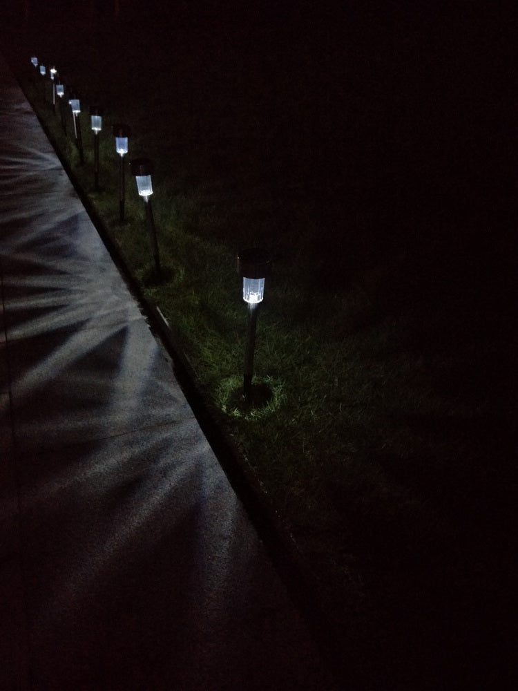 24pcs 5W High Brightness Solar Power LED Lawn Lamps with Lampshades White & Silver
